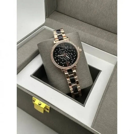 Stylish Michael Kors Watch For Women